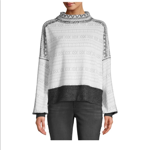 NWOT 🤗 Cowlneck Top Lightweight Sweater 2 sizes - Picture 4 of 7